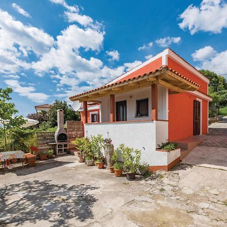 Awesome Home In Porec With House Sea View Eksteriør billede